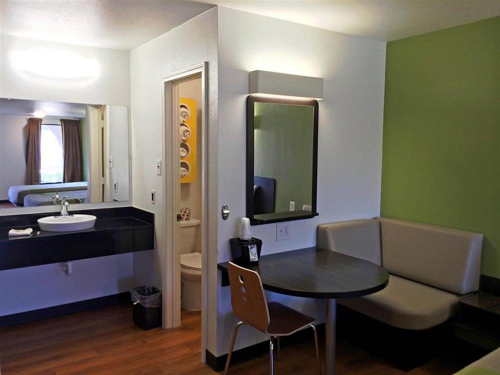 Motel 6-Longview, Tx - North Ruang foto